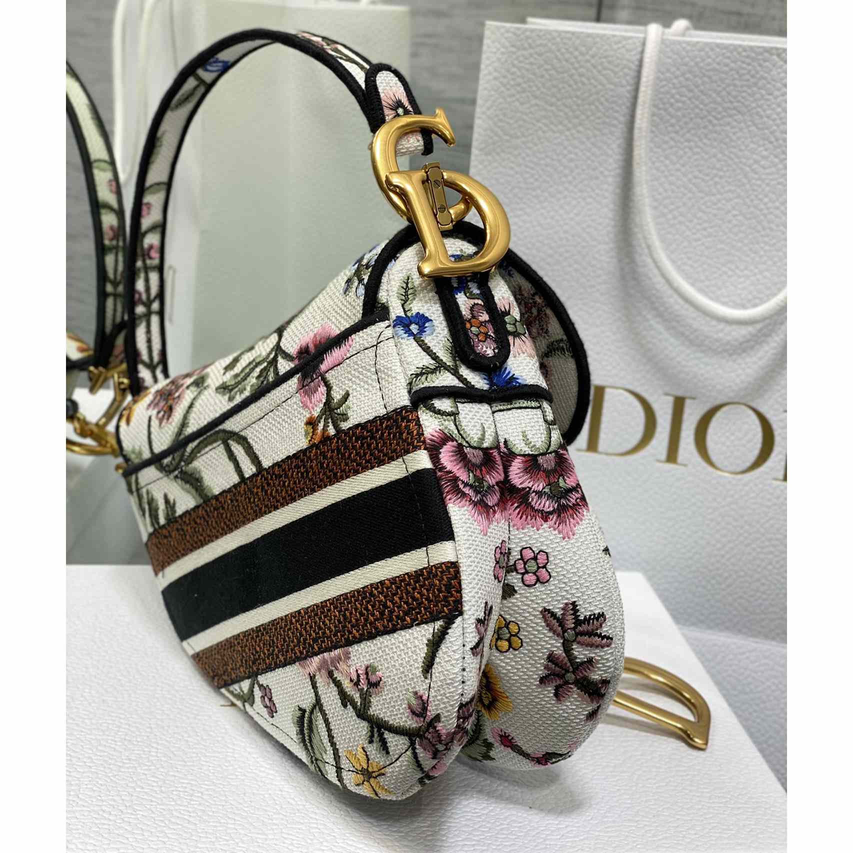 Dior Saddle Bag  - FashionPlug