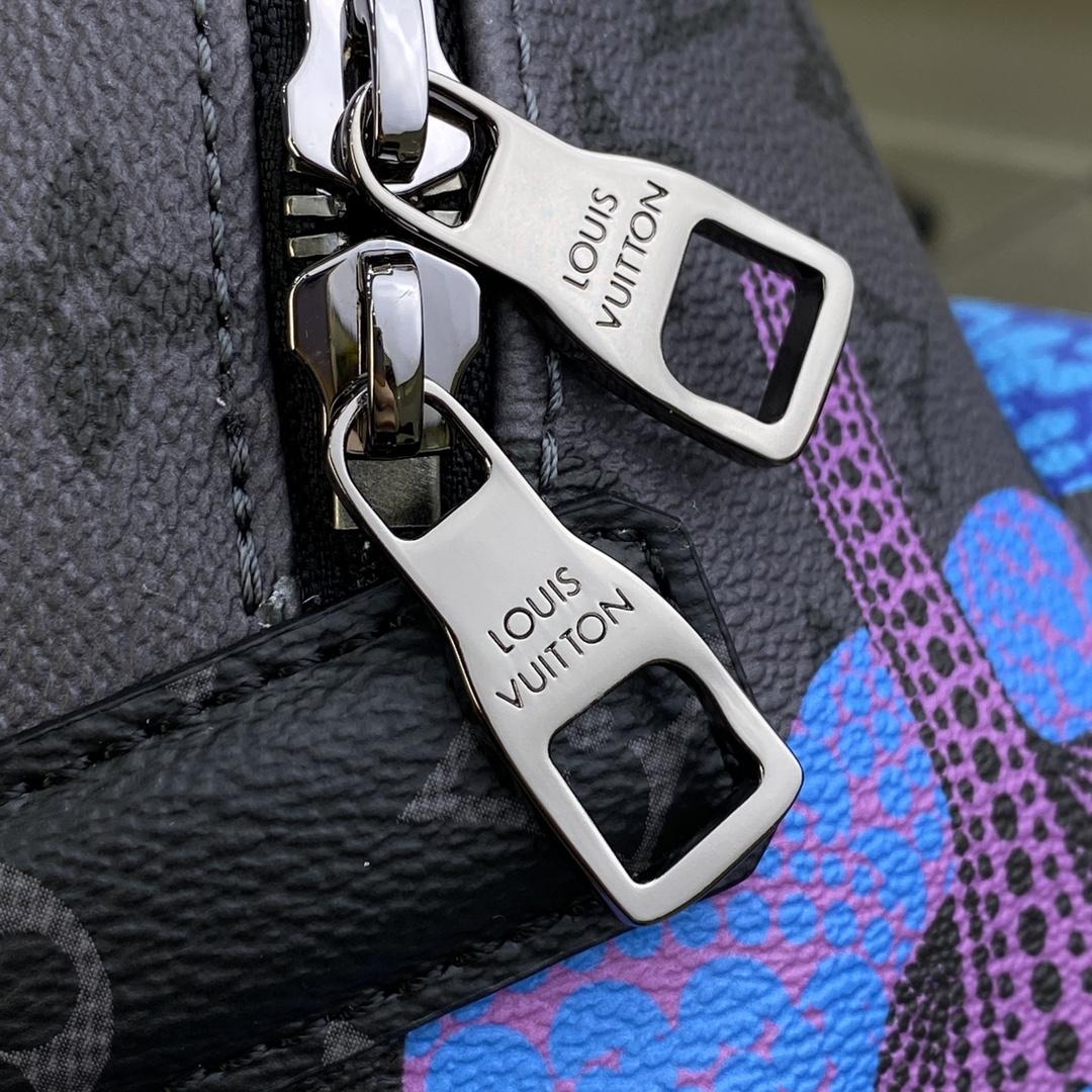 Louis Vuitton LV x YK Discovery Backpack (30*40*20cm)    M46440 - FashionPlug