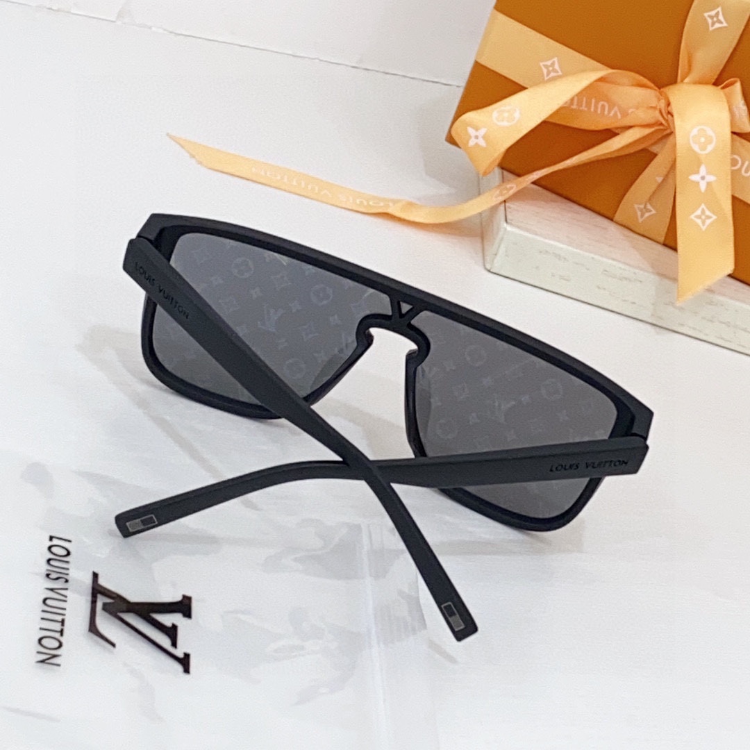 Louis Vuitton LV Waimea Sunglasses   Z1082 - FashionPlug