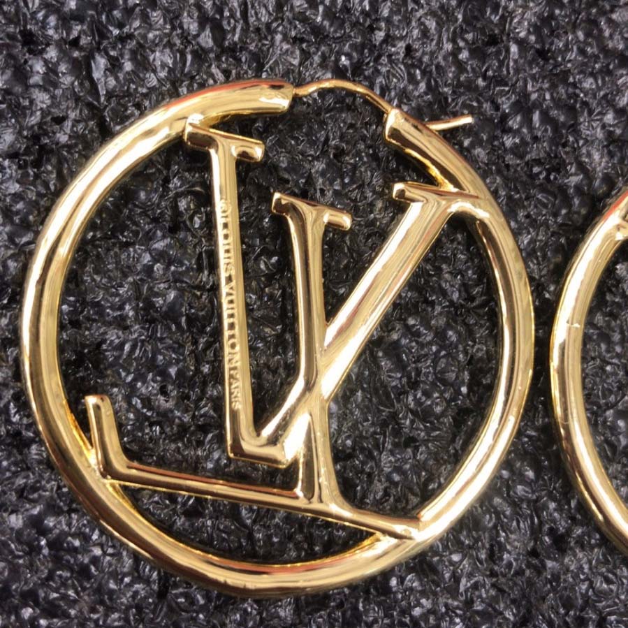 Louis Vuitton Earring  - FashionPlug