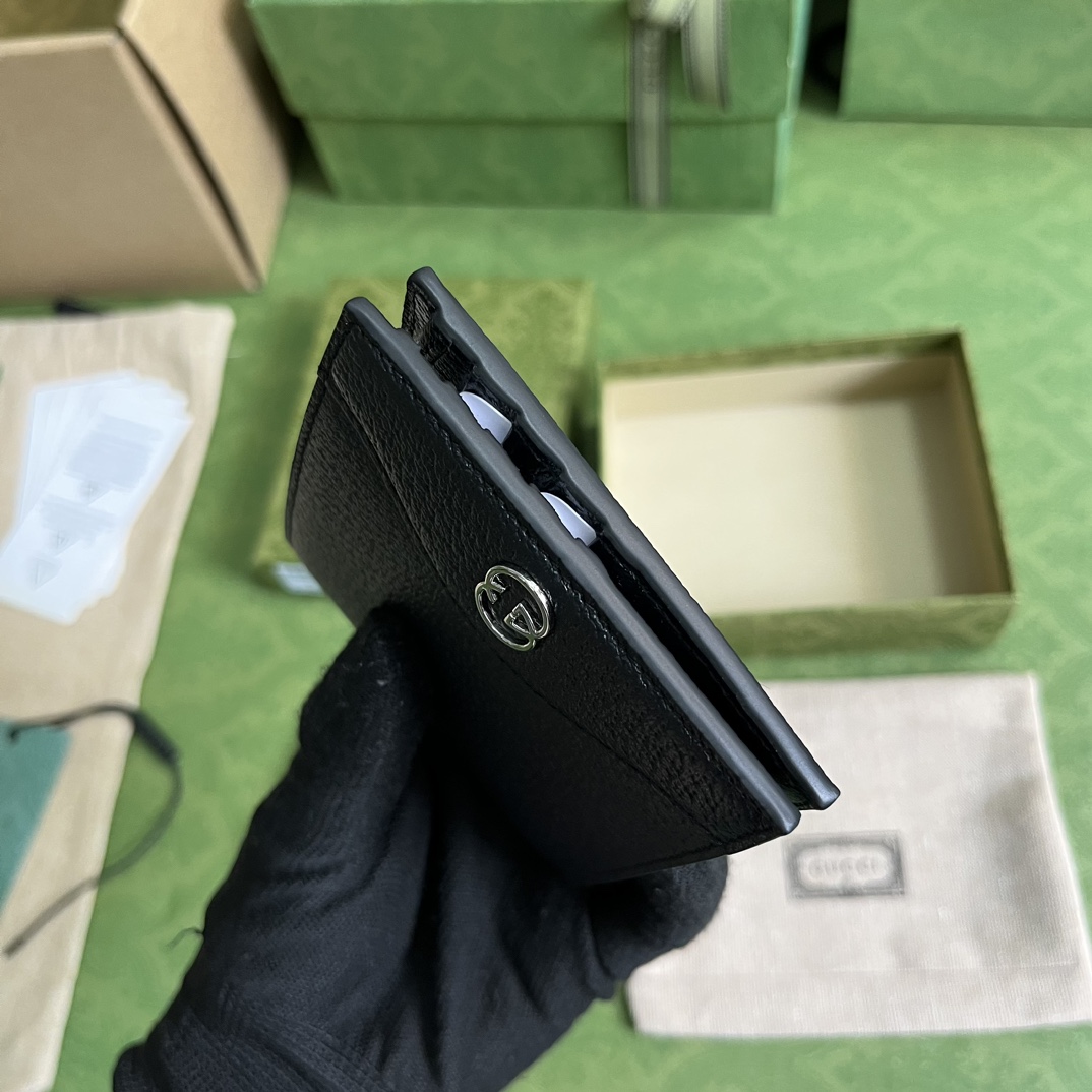 Gucci Wallet With Interlocking G - FashionPlug