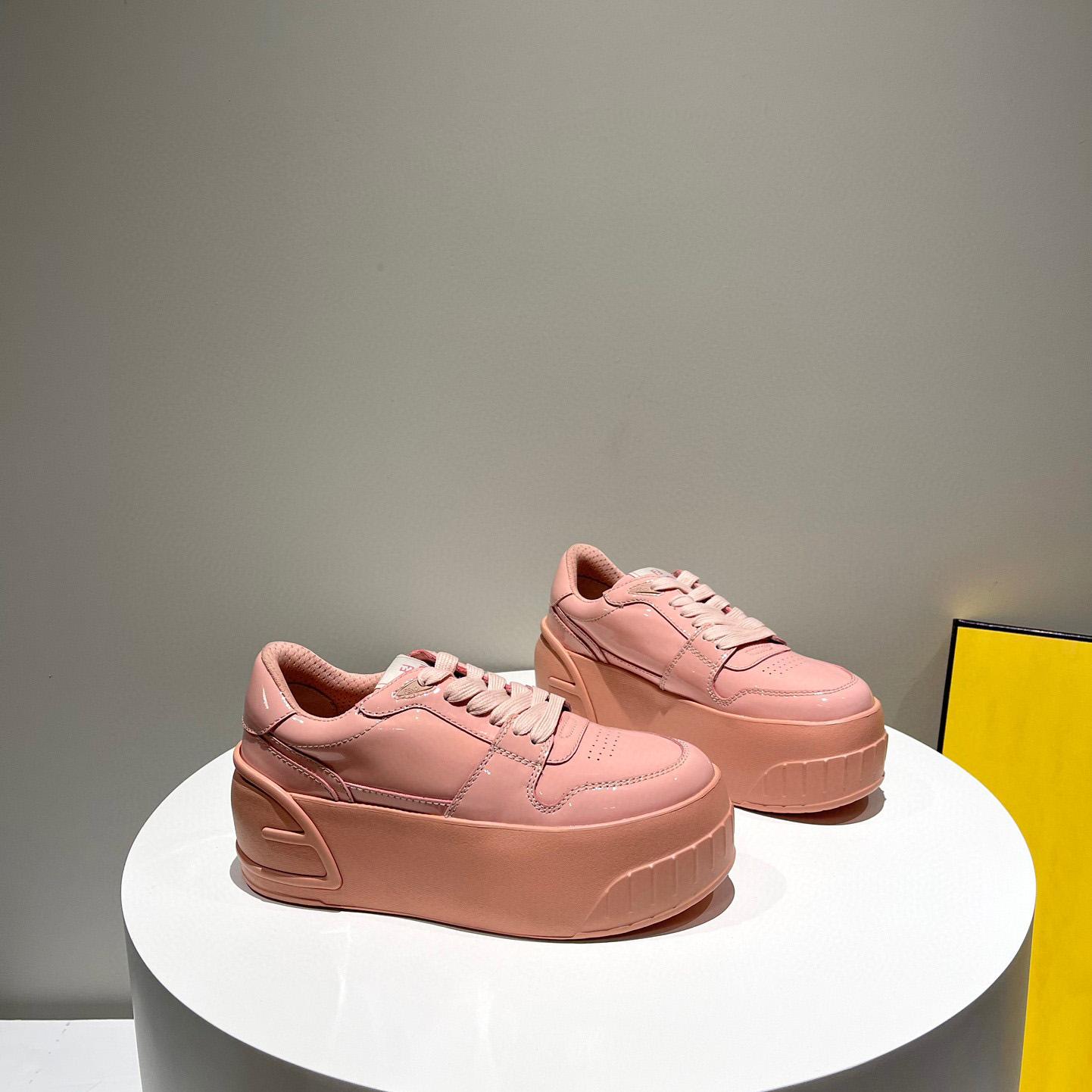 Fendi Fashion Show Pink Leather Low-Tops Sneaker  - FashionPlug