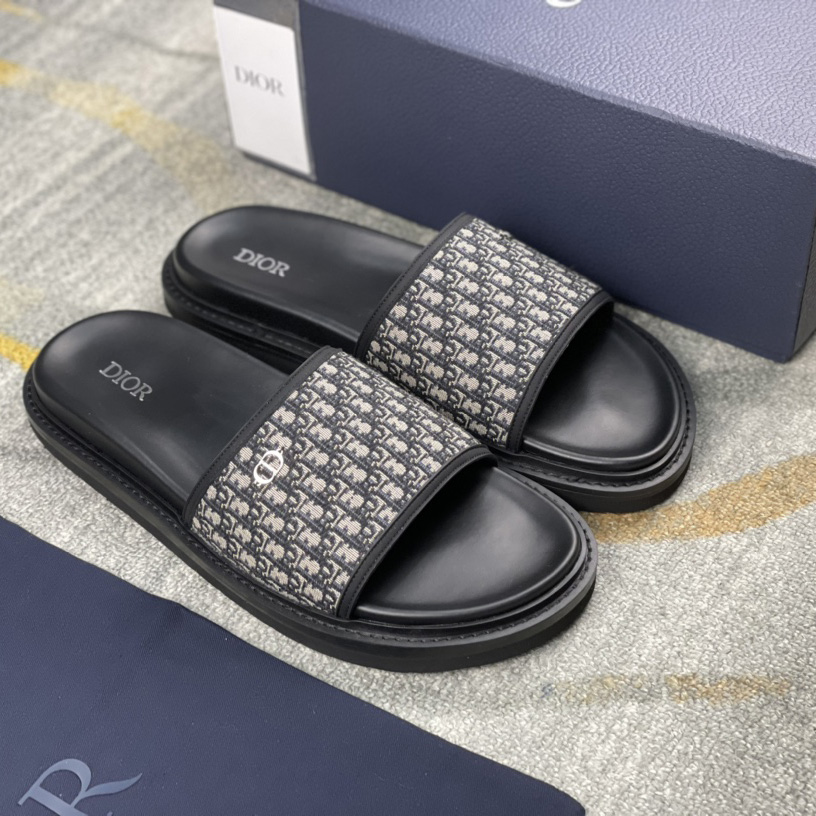 Dior Alias Sandal - FashionPlug