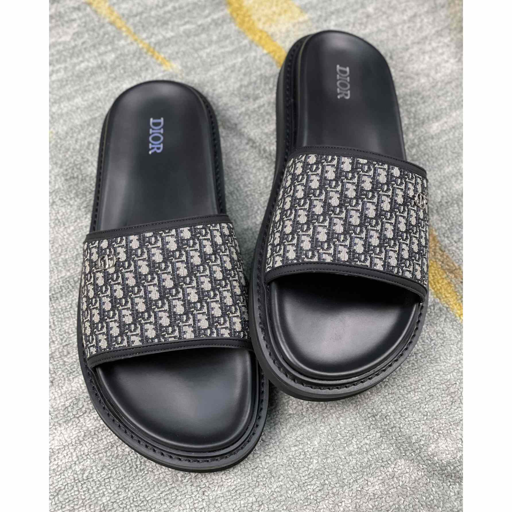 Dior Alias Sandal - FashionPlug