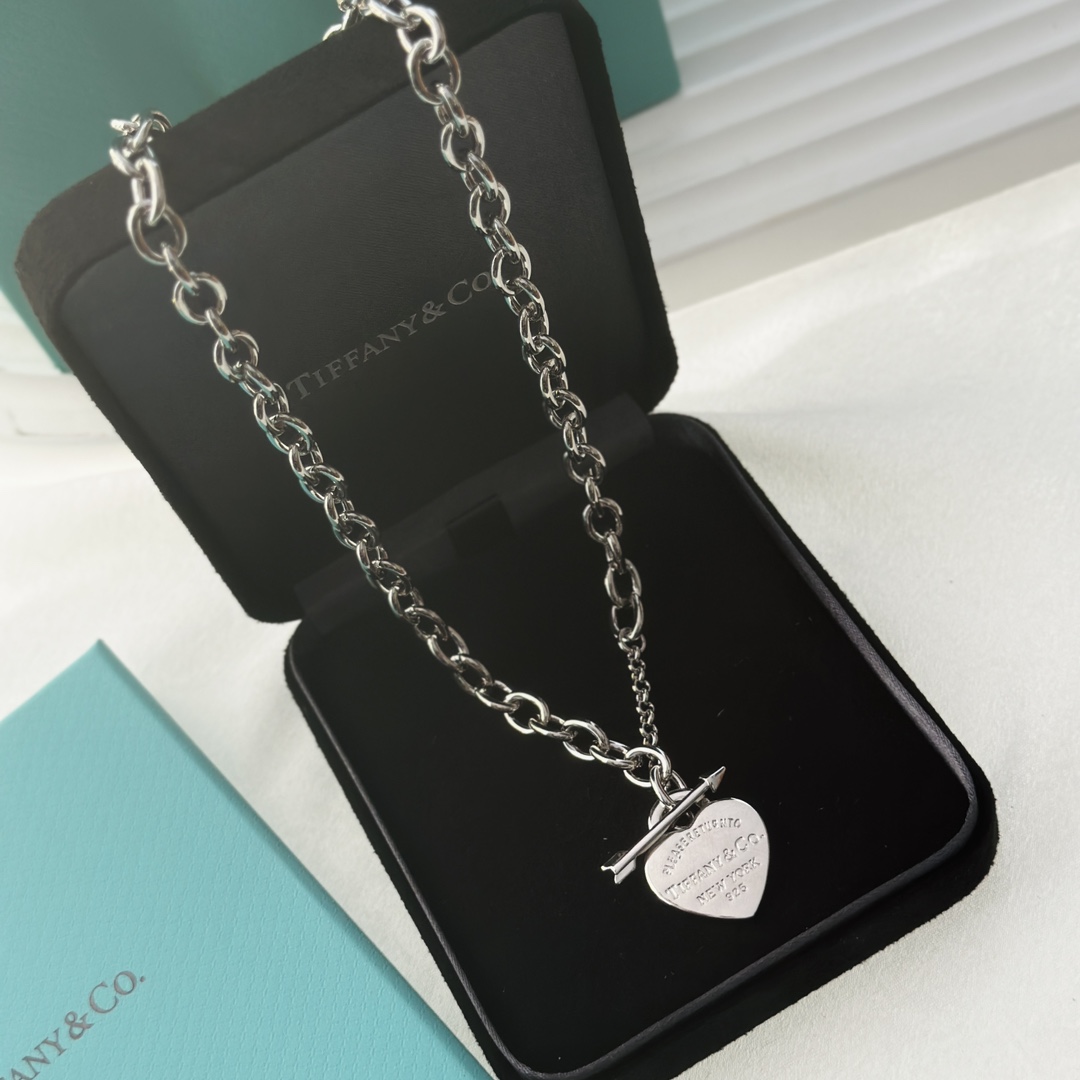 Tiffany&CO Lovestruck Heart Tag Necklace - FashionPlug