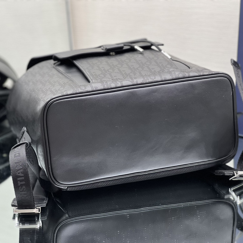 Dior Motion Backpack  - FashionPlug