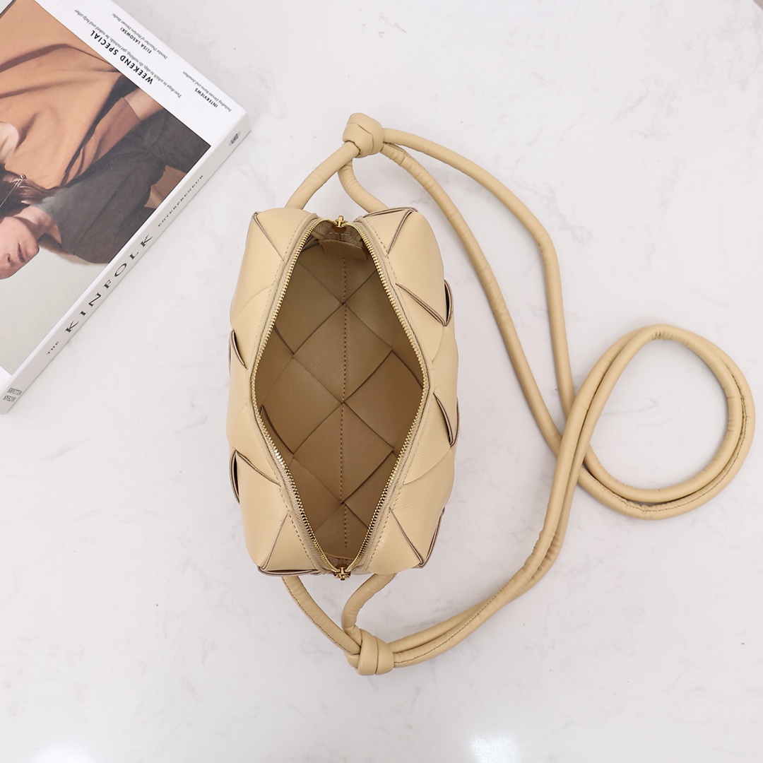Bottega Veneta Small Cassette Camera Bag - FashionPlug