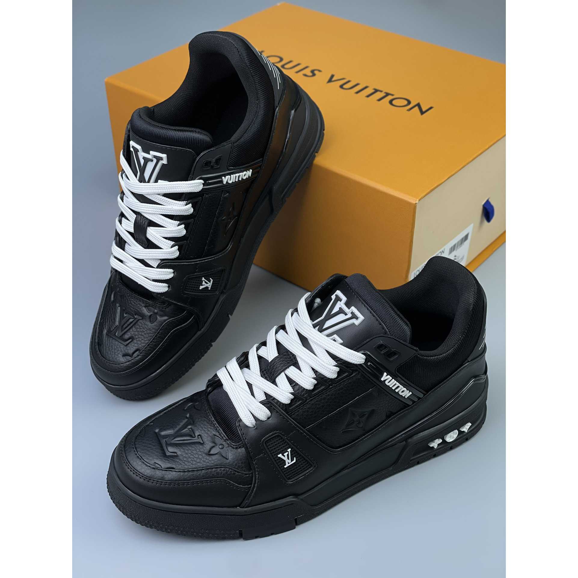 Louis Vuitton Lv Trainer Sneaker (Upon UK Size)  1AARF8 - FashionPlug