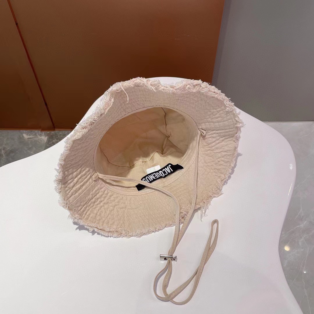 Jacquemus Le bob Artichaut Large Brim Bucket Hat - FashionPlug
