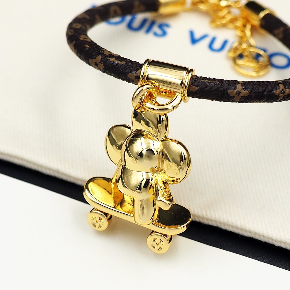 Louis Vuitton Vivienne Kick Flip Bracelet   M1051Z - FashionPlug