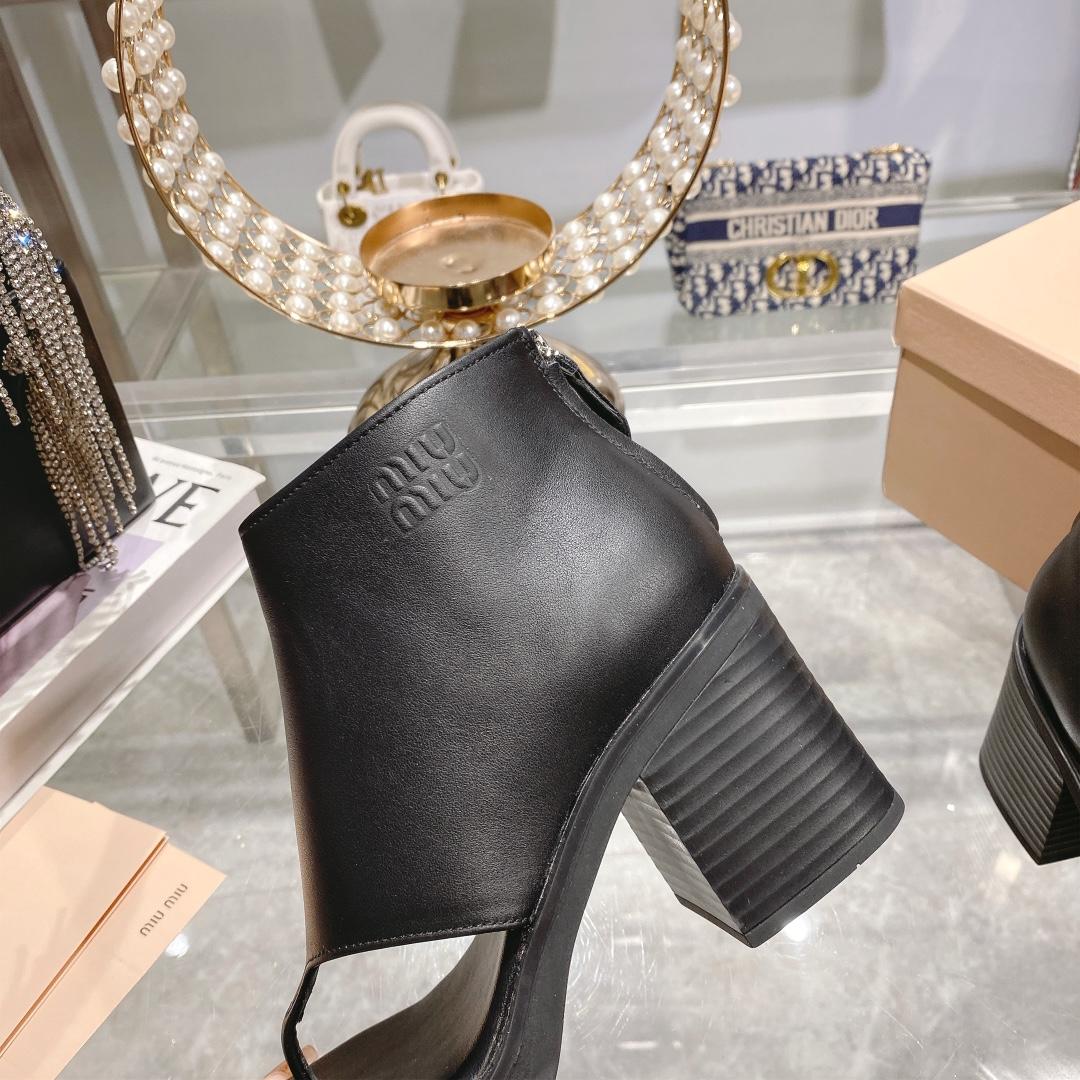 Miu Miu Leather Thong Booties - FashionPlug