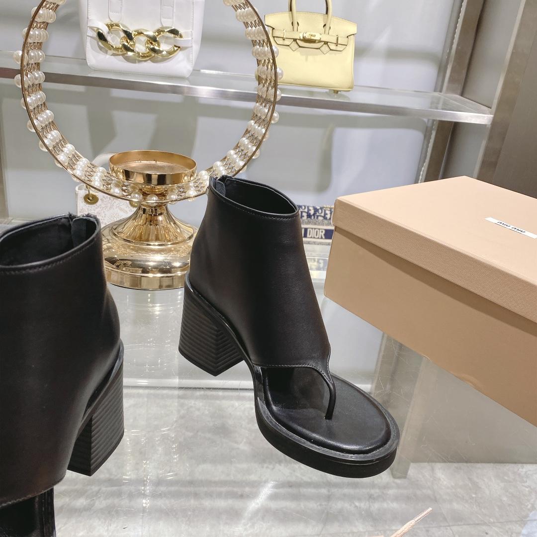 Miu Miu Leather Thong Booties - FashionPlug