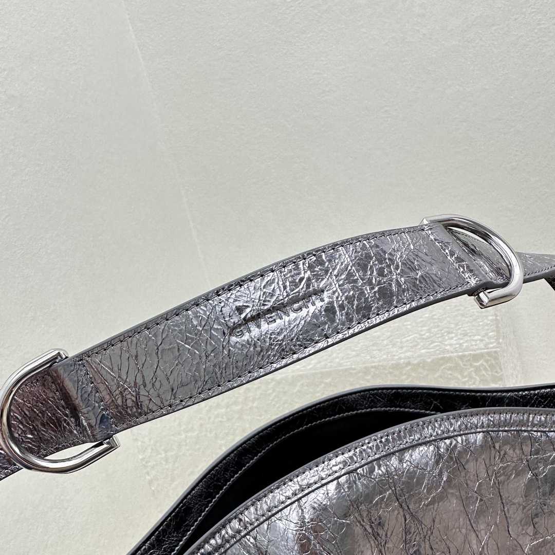 Givenchy Medium Voyou Bag In Laminated Leather(32-37-6.5cm) - FashionPlug