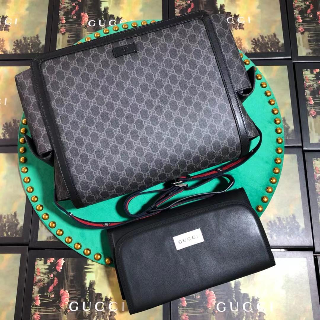 Gucci GG Supreme Diaper Bag(44-28-14cm) - FashionPlug