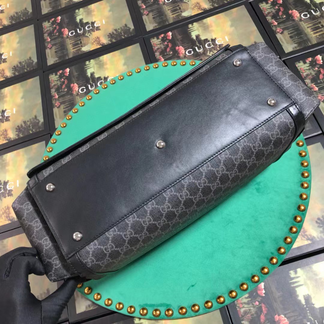 Gucci GG Supreme Diaper Bag(44-28-14cm) - FashionPlug