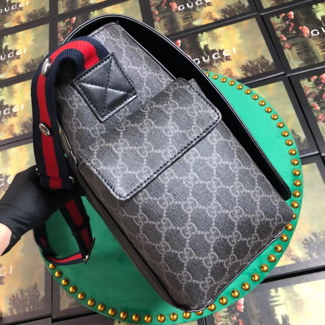 Gucci GG Supreme Diaper Bag(44-28-14cm) - FashionPlug