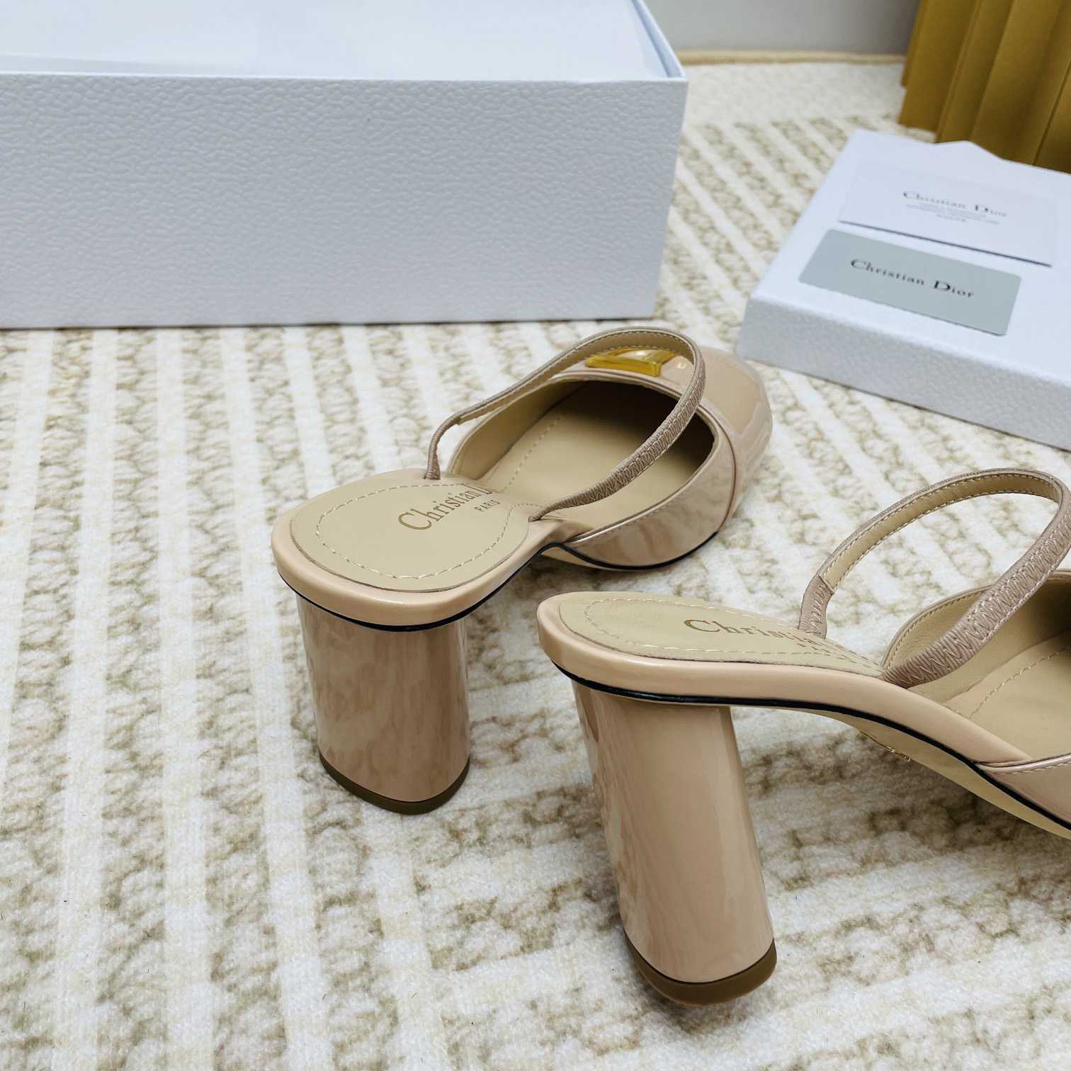 Dior C'est Dior Slingback Pump - FashionPlug