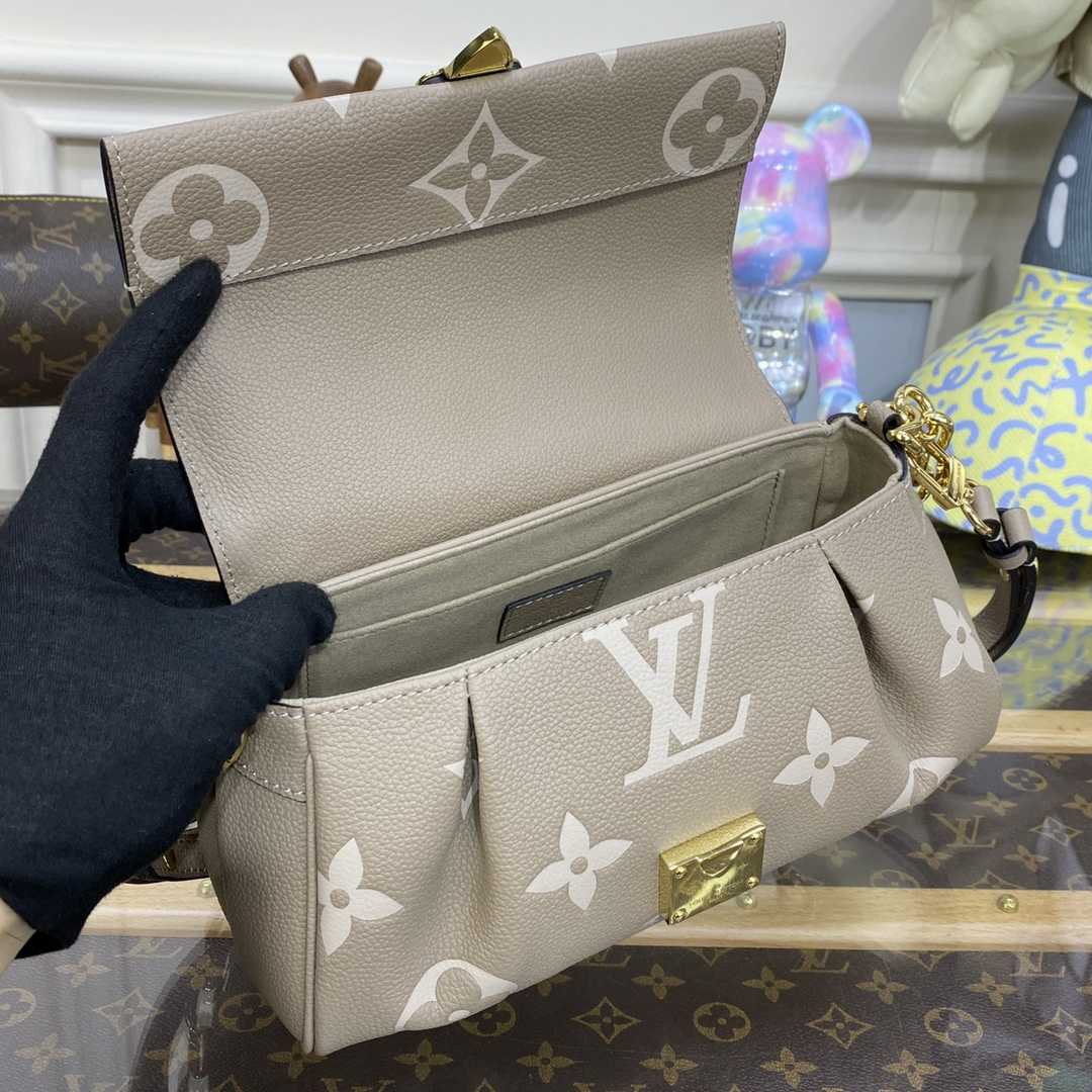 Louis Vuitton Favorite(24 x 14 x 9cm)    M45836 - FashionPlug