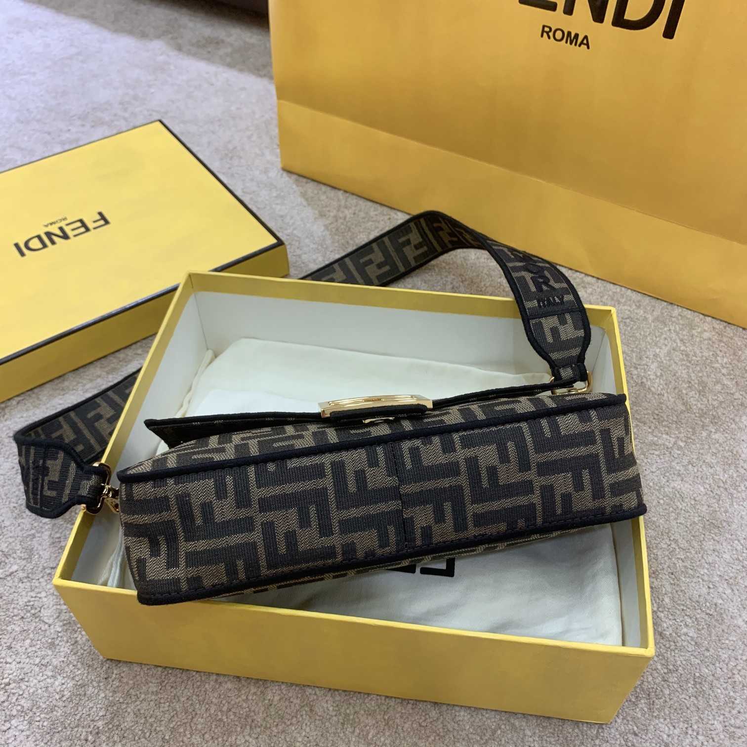 Fendi Baguette Jacquard FF Fabric Bag - FashionPlug