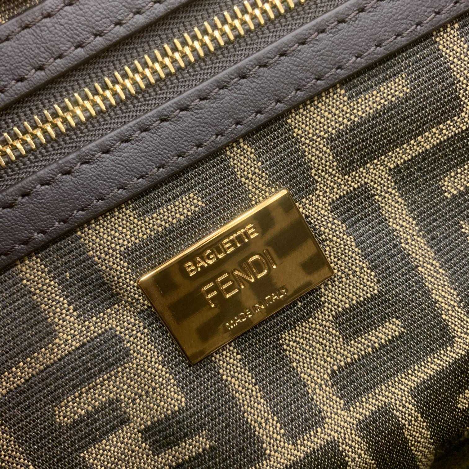 Fendi Baguette Jacquard FF Fabric Bag - FashionPlug