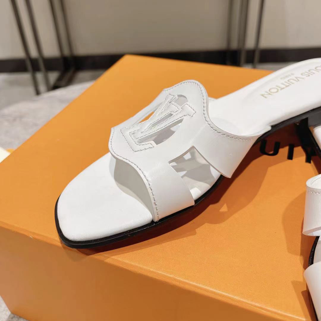 Louis Vuitton LV Isola Flat Mule   1ABOZK - FashionPlug