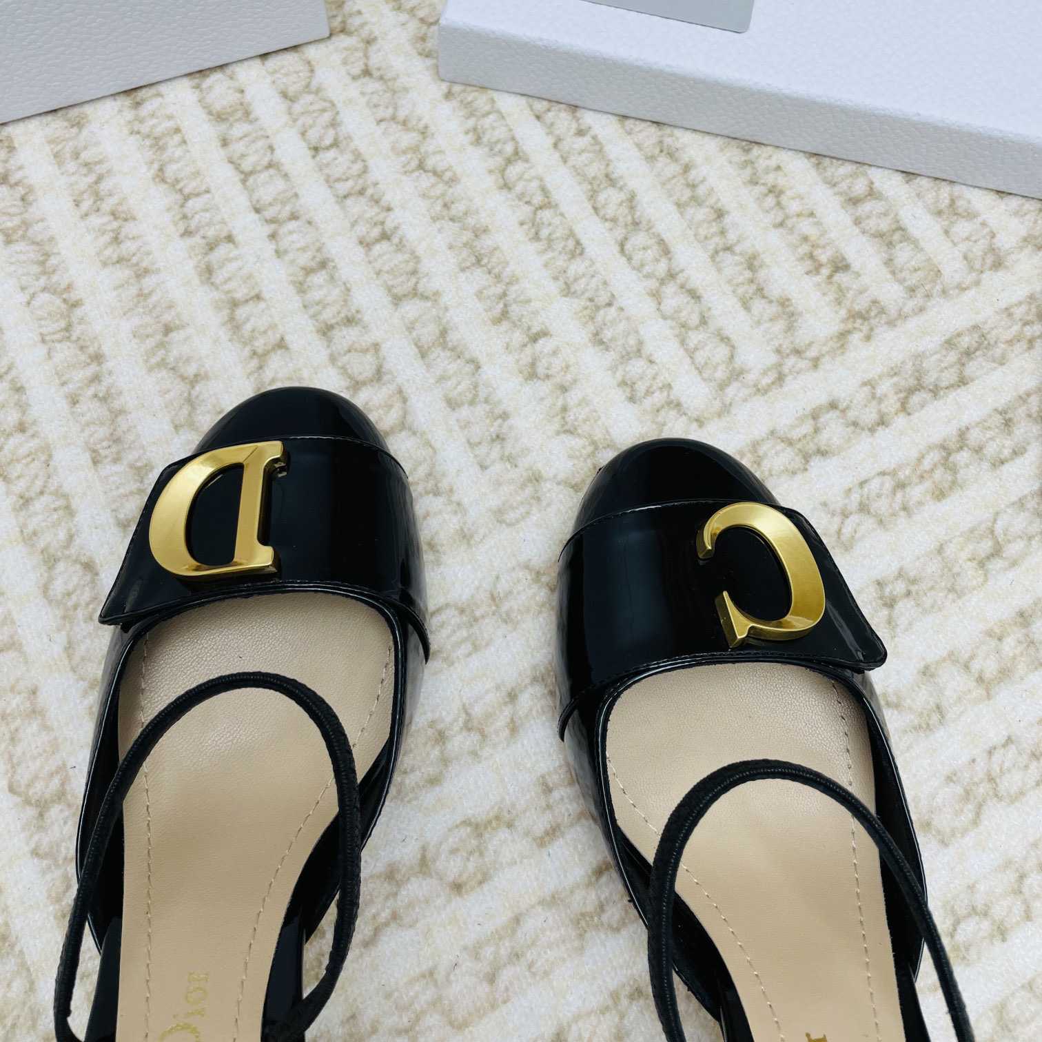 Dior C'est Dior Slingback Pump - FashionPlug