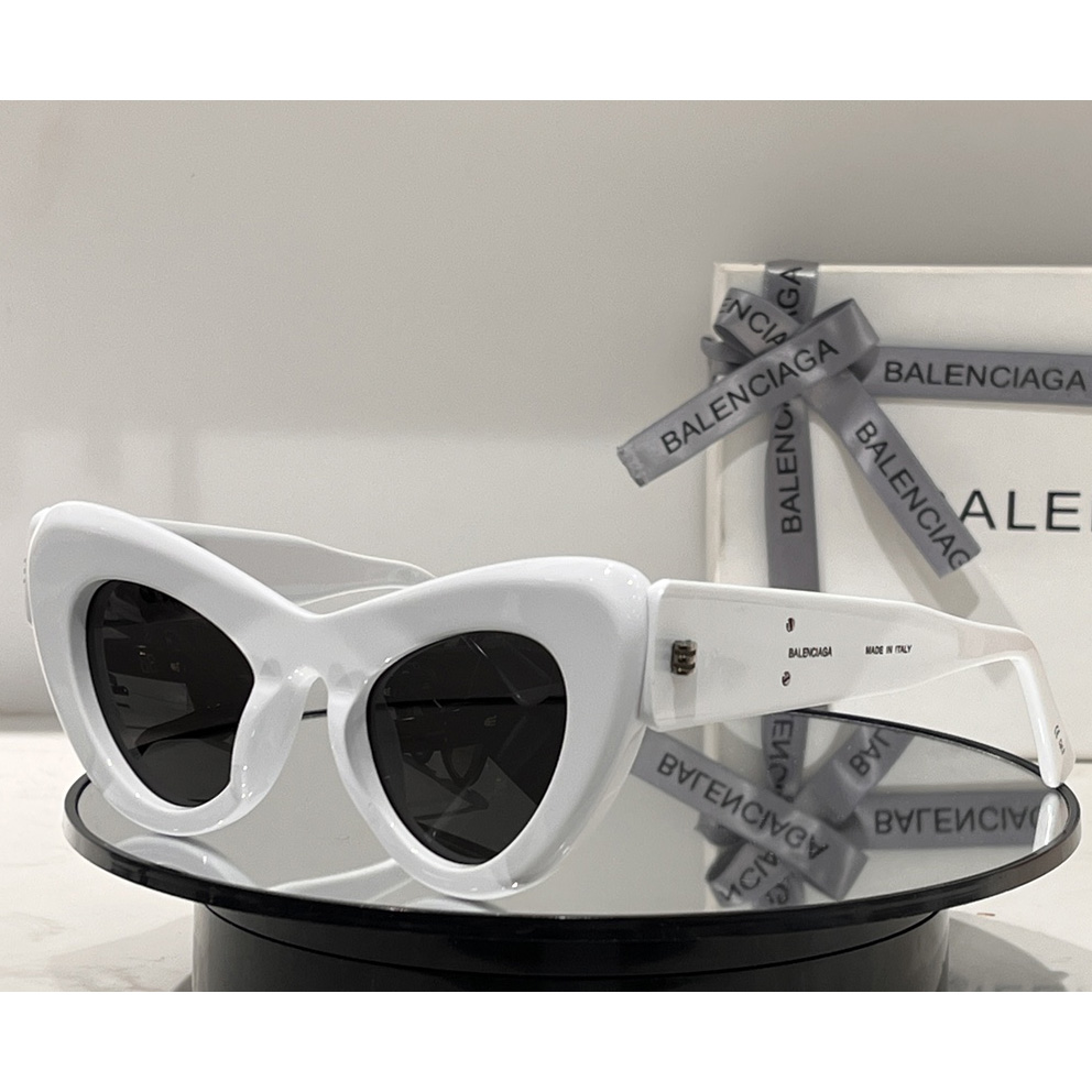 Balenciaga Cat-eye Logo-print Sunglasses    BB0204S - FashionPlug