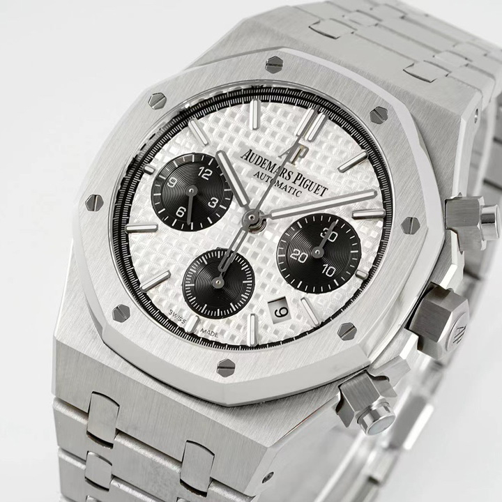Audemars Piguet Royal Oak Chronograph - FashionPlug