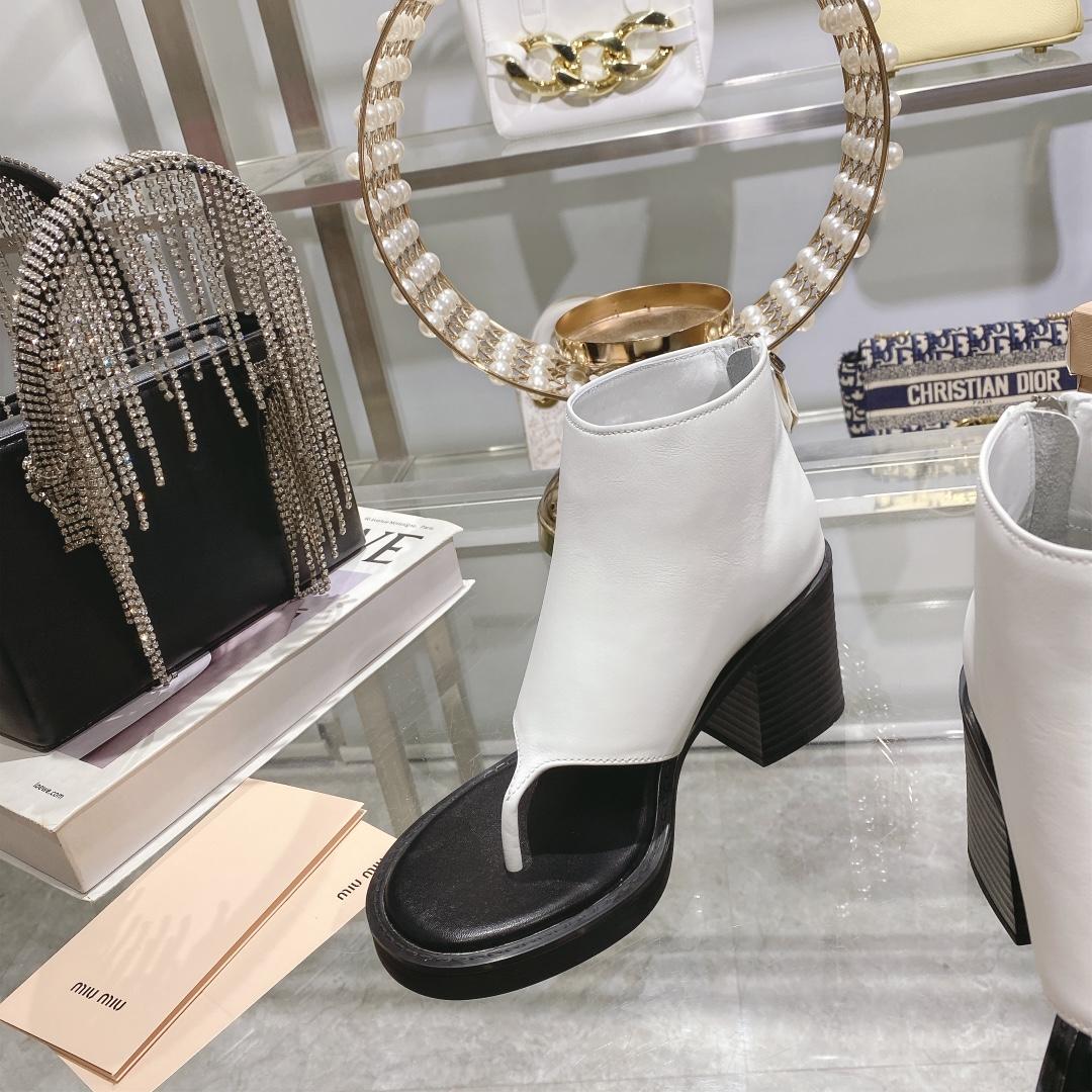 Miu Miu Leather Thong Booties - FashionPlug