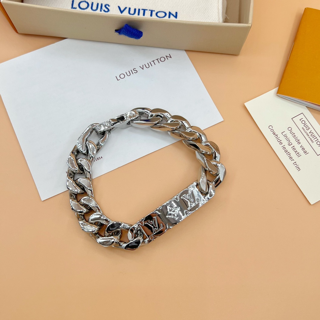 Louis Vuitton Monogram Chain Bracelet   M00855 - FashionPlug