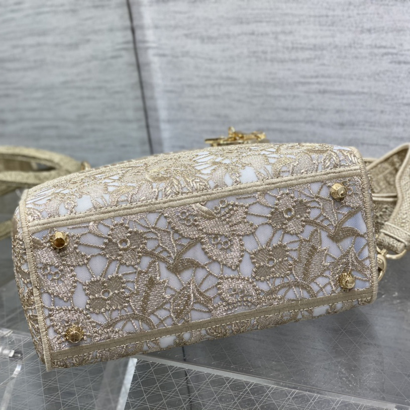 Dior Medium Dior Or Lady D-lite Bag - FashionPlug