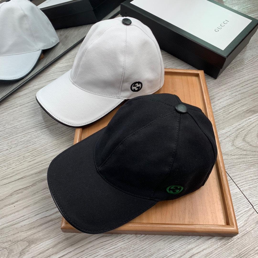Gucci GG Baseball Cap - FashionPlug