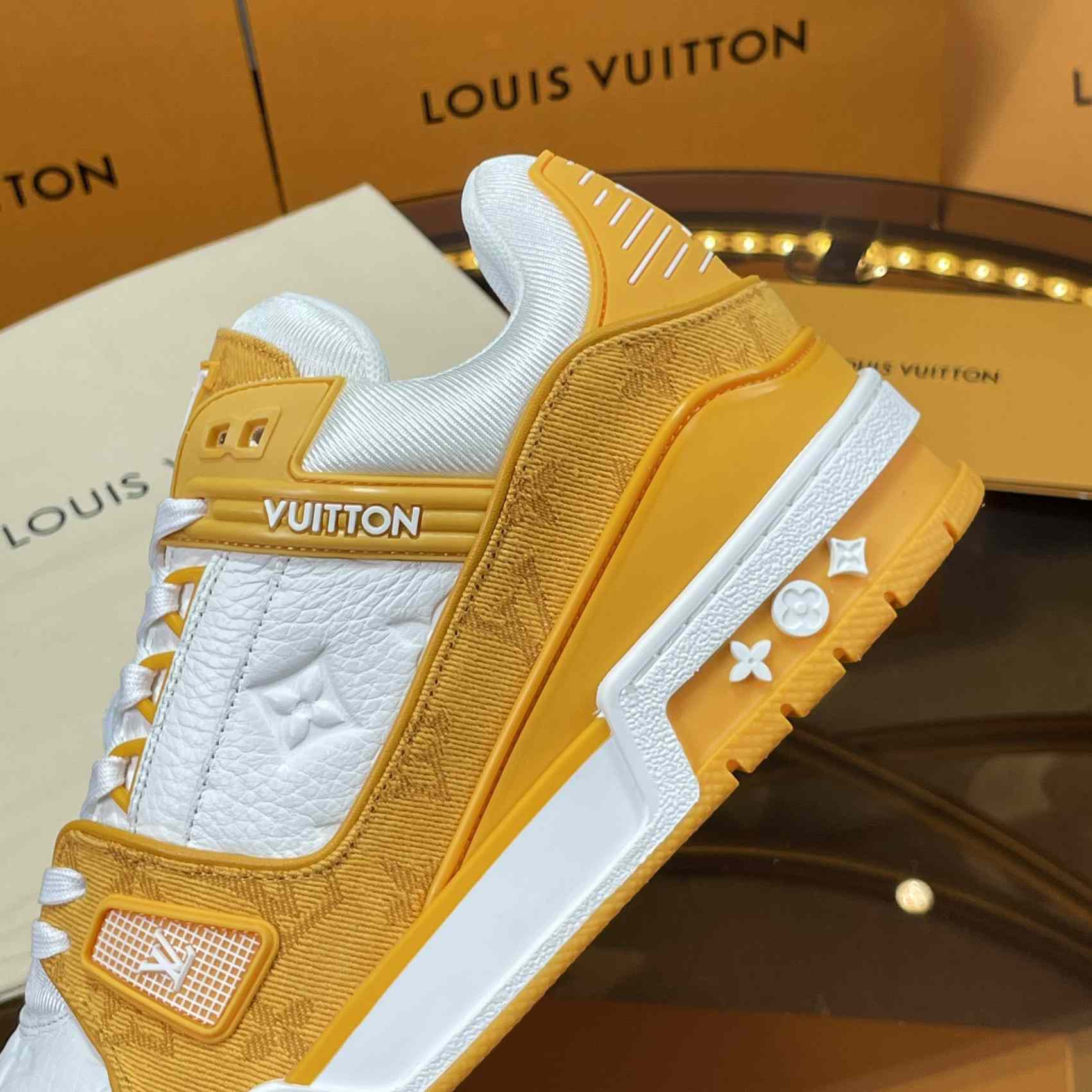 Louis Vuitton Lv Trainer Sneaker (Upon UK Size)  1AARF8 - FashionPlug