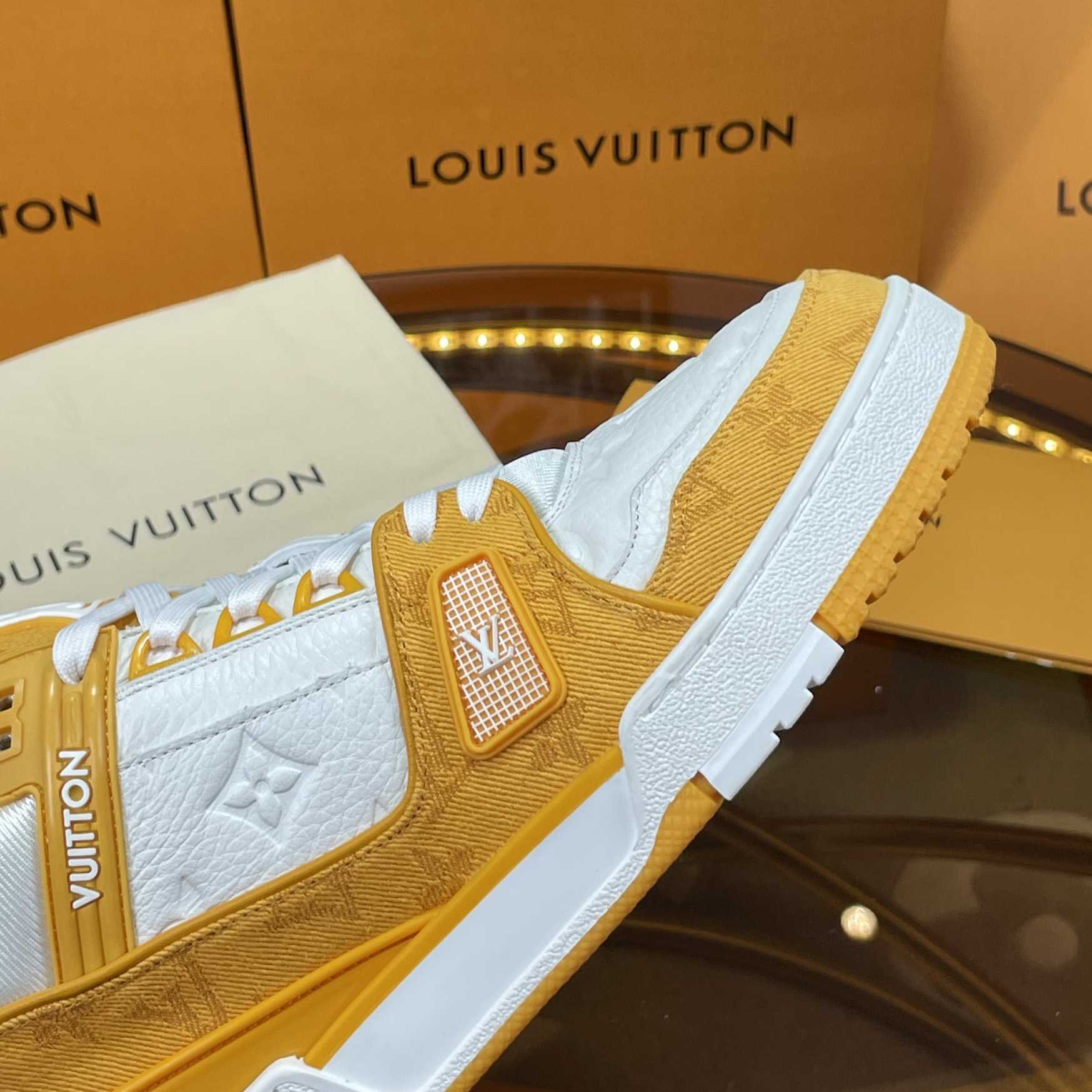 Louis Vuitton Lv Trainer Sneaker (Upon UK Size)  1AARF8 - FashionPlug