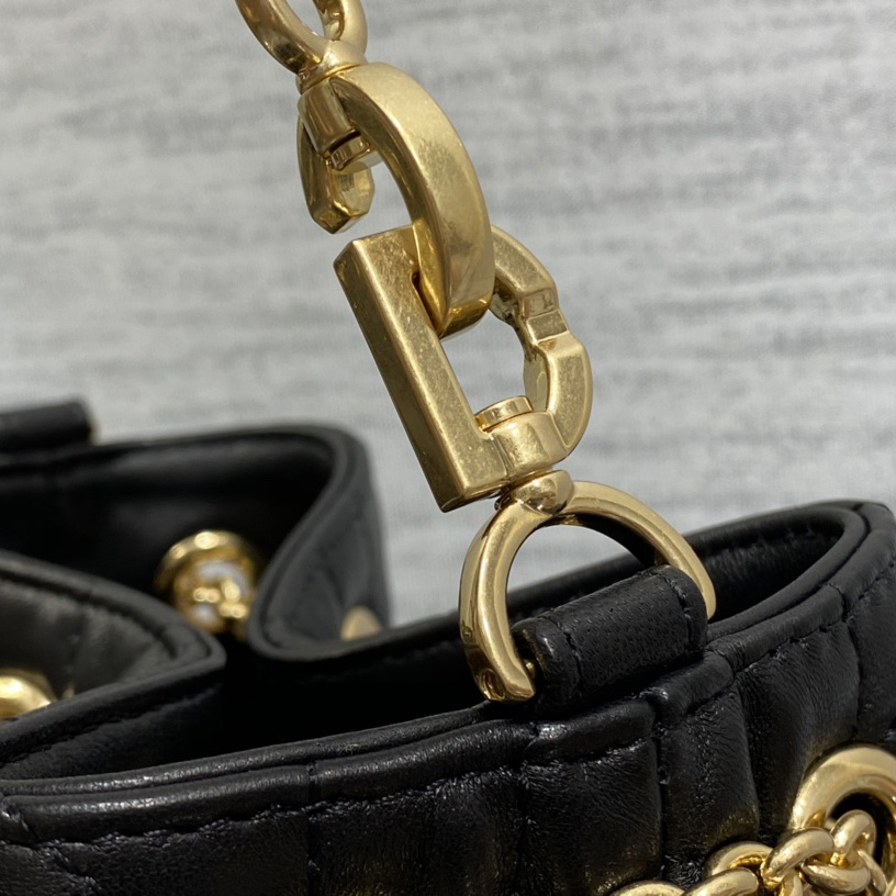 Dior Saddle Messenger Bag - FashionPlug