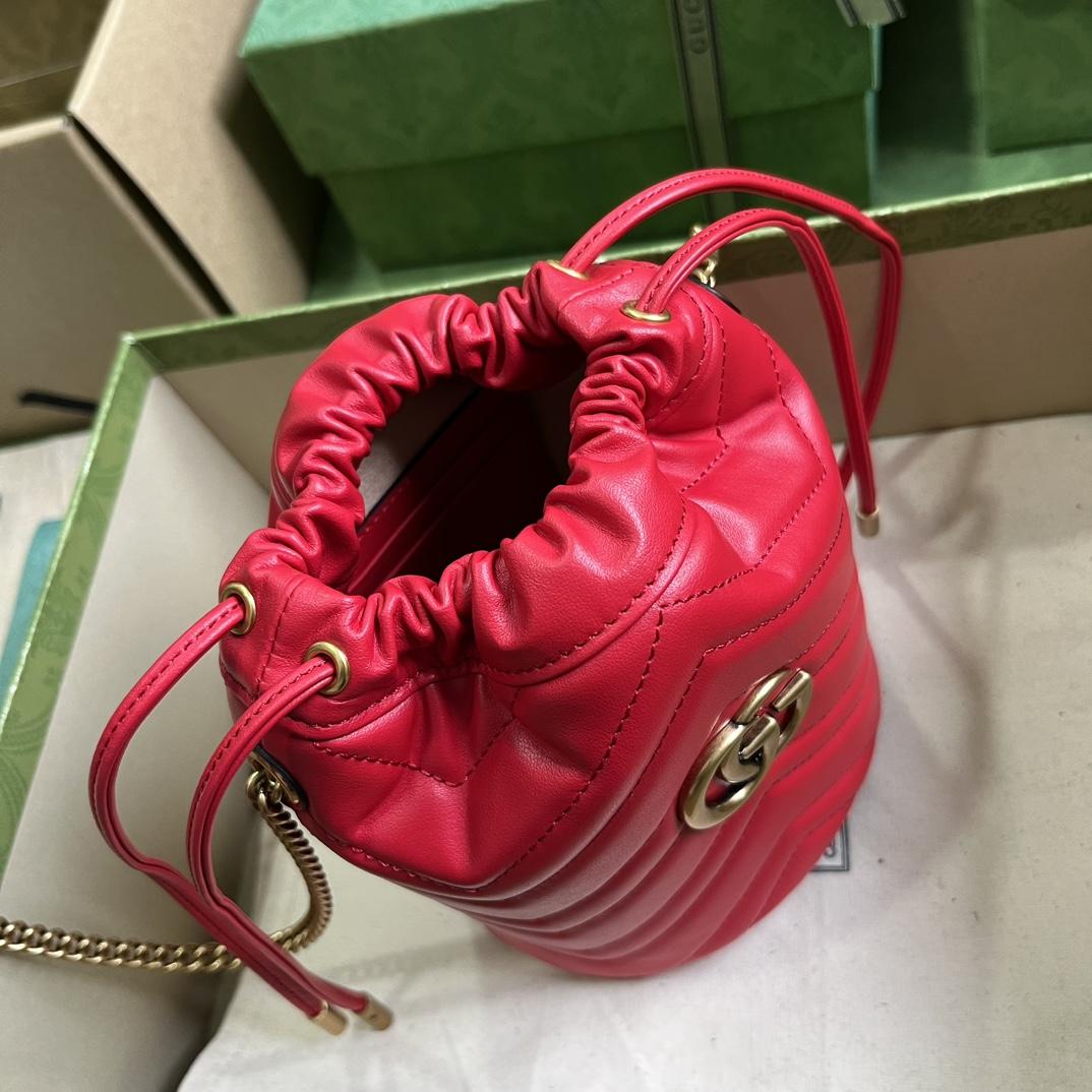 Gucci GG Marmont Matelassé Mini Bucket Bag  (19-17-13cm) - FashionPlug