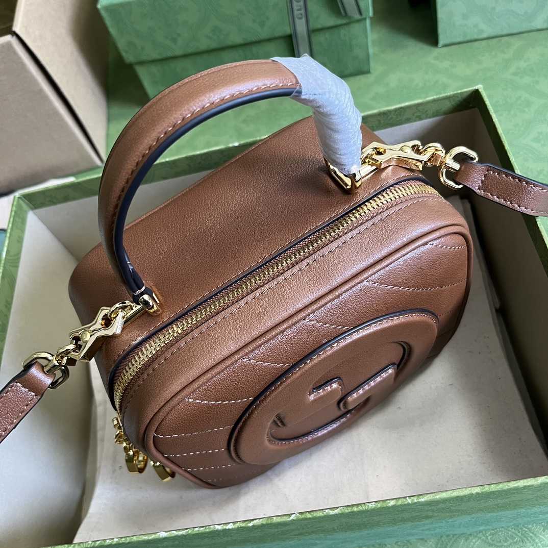 Gucci Blondie Top Handle Bag (17-15-9cm) - FashionPlug