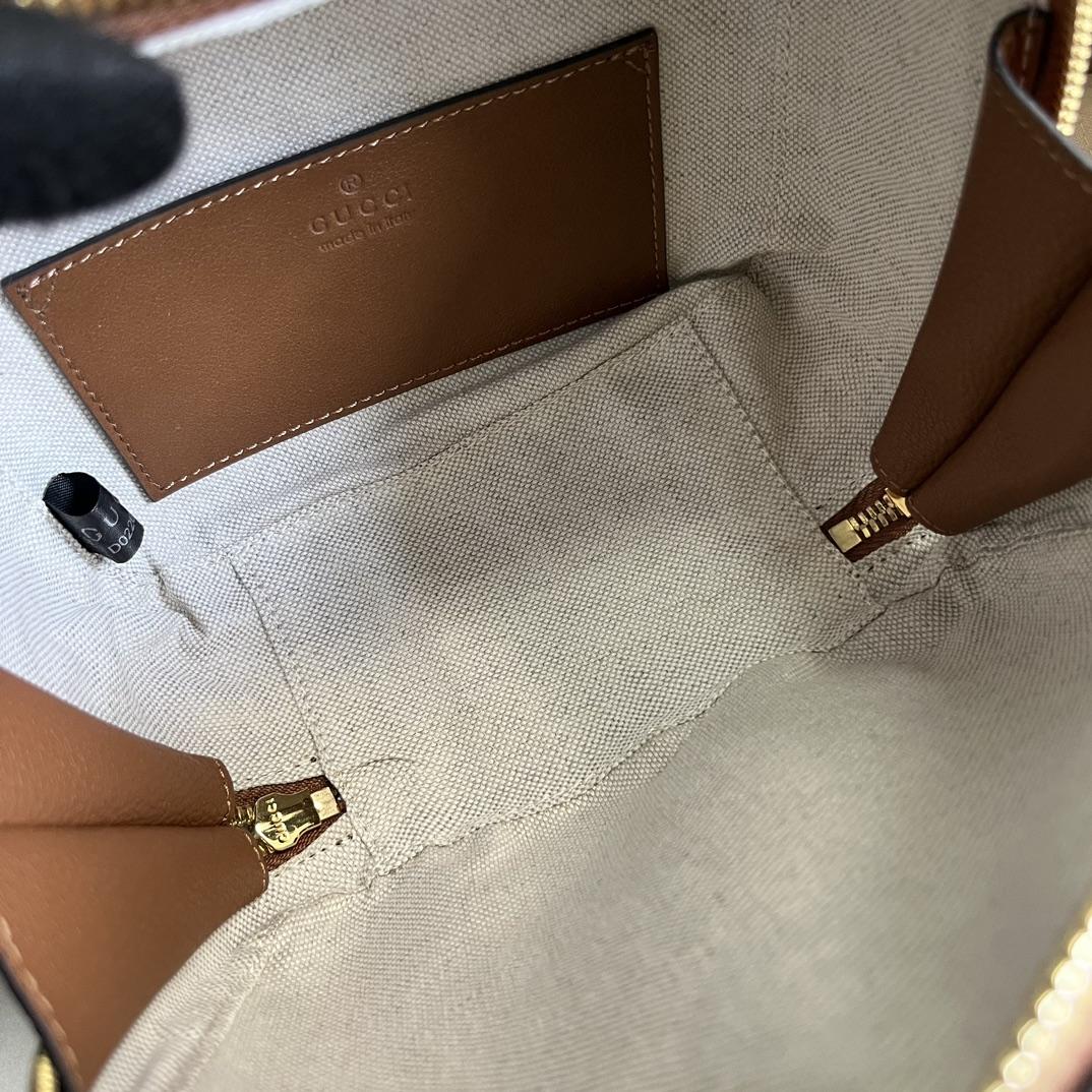 Gucci Blondie Top Handle Bag (17-15-9cm) - FashionPlug