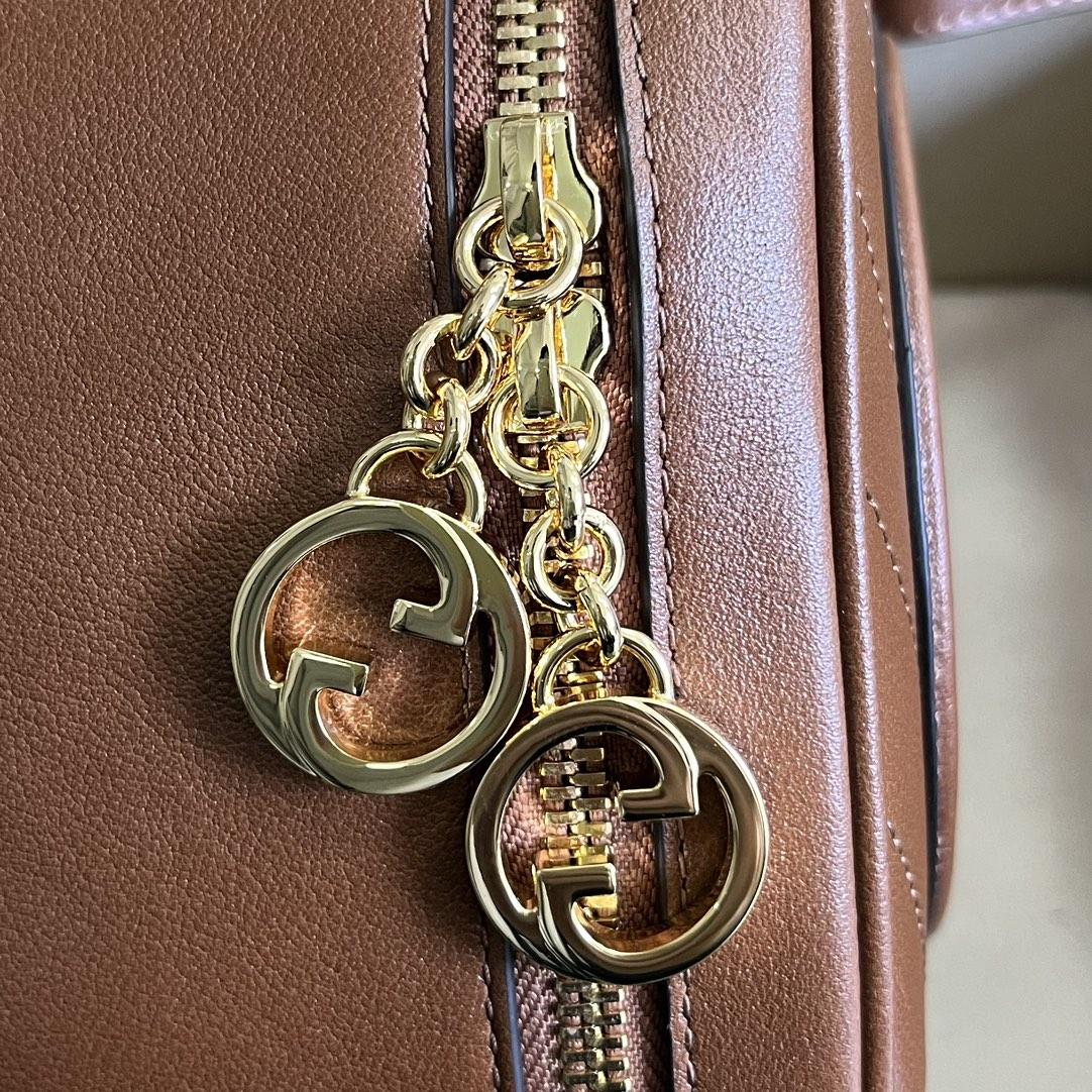Gucci Blondie Top Handle Bag (17-15-9cm) - FashionPlug