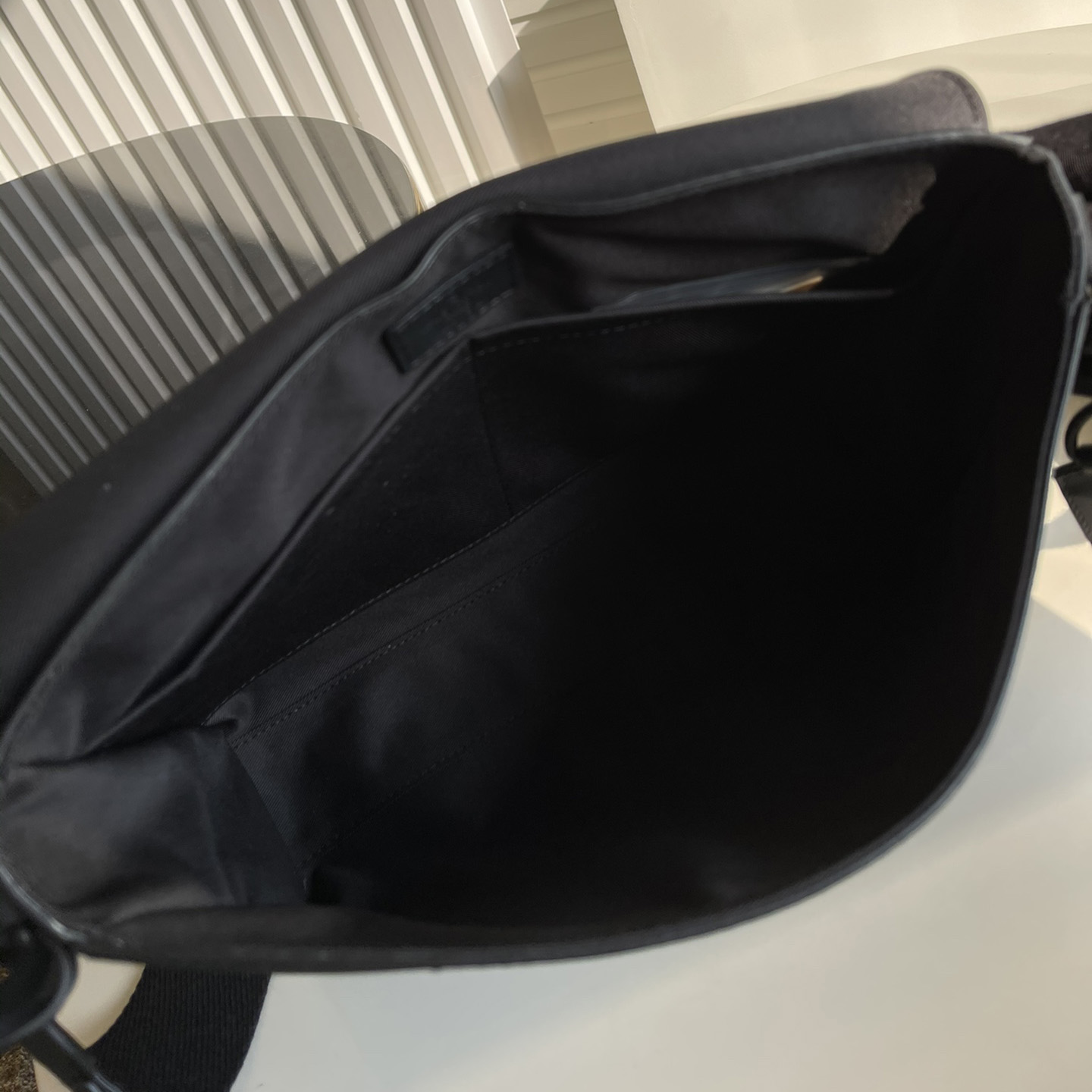 Louis Vuitton Takeoff Messenger(30.5x24x10cm)   M57080 - FashionPlug