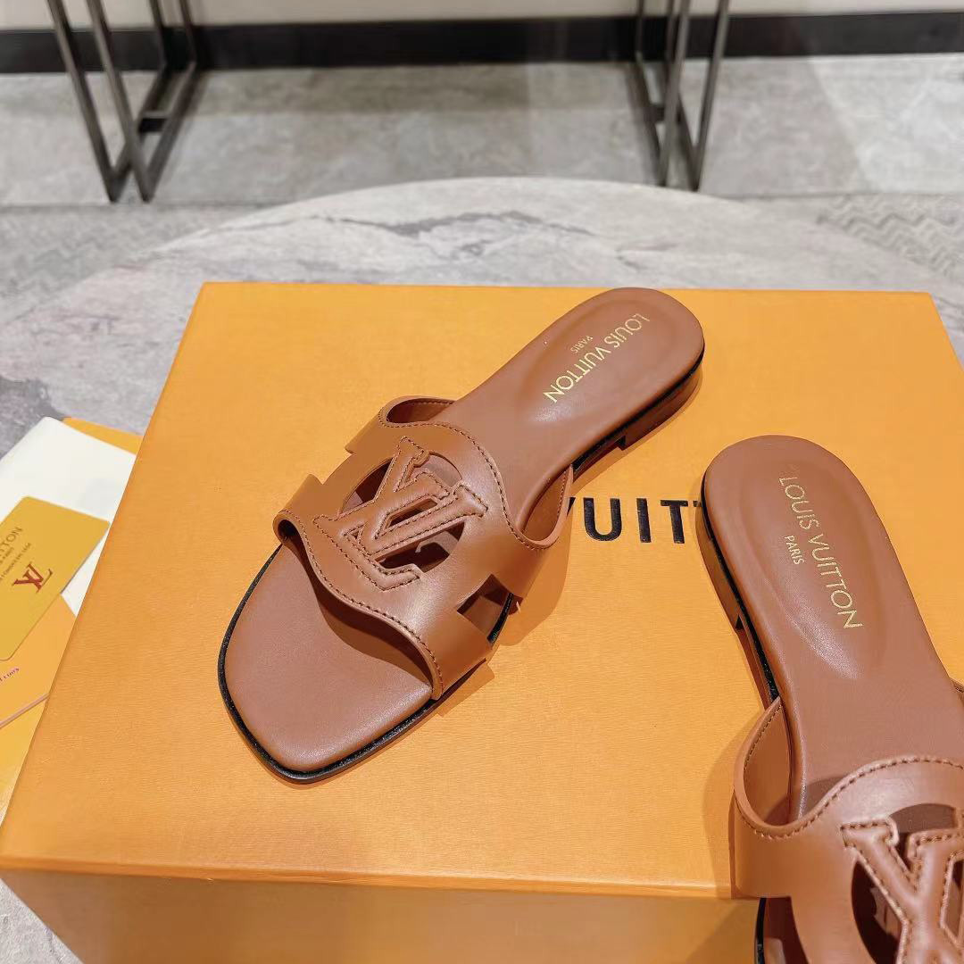 Louis Vuitton LV Isola Flat Mule   1ABP22 - FashionPlug