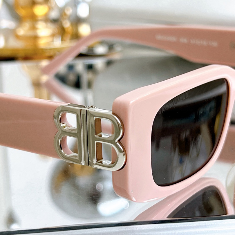 Balenciaga Dynasty Rectangle Sunglasses In Pink    bb0096 - FashionPlug
