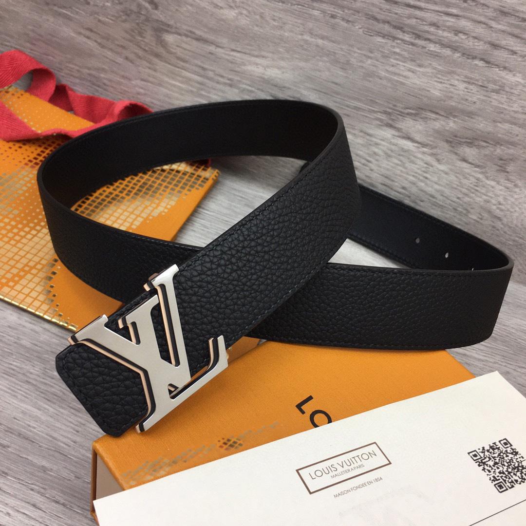 Louis Vuitton LV Shape 40MM Reversible Belt - FashionPlug