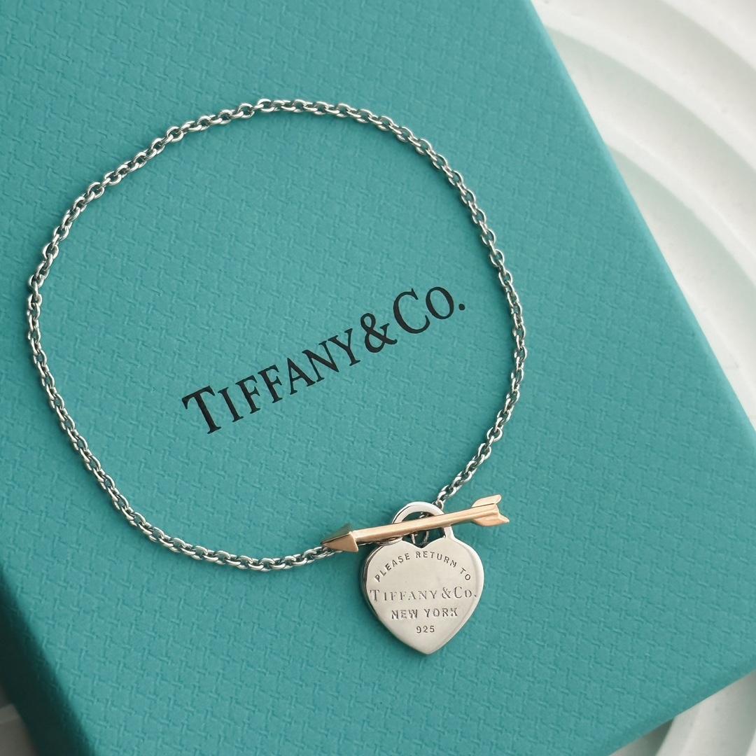 Tiffany&CO Lovestruck Heart Tag Bracelet - FashionPlug