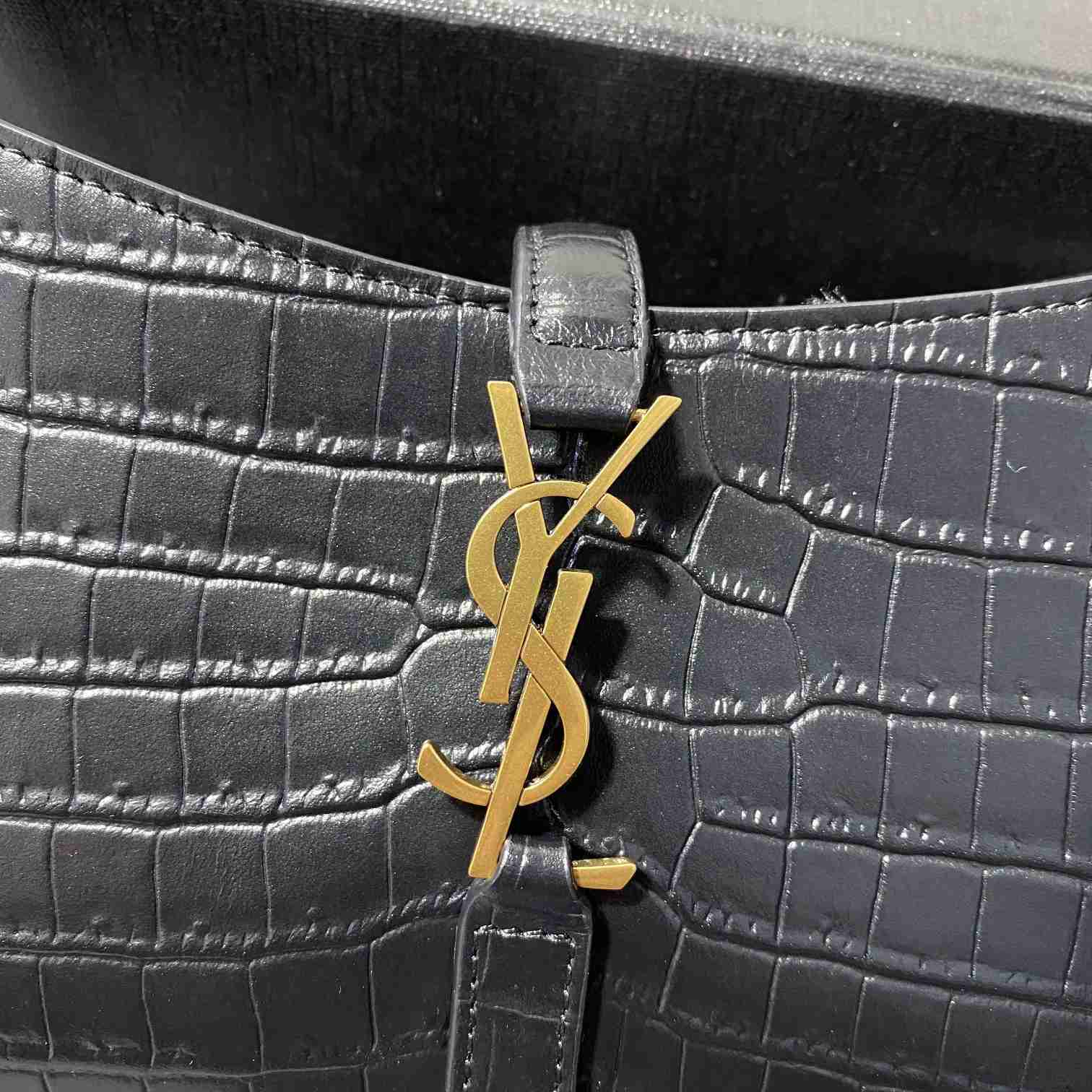 Saint Laurent 5A7 Crocodile-embossed Shoulder Bag(19x12.5x4.5) - FashionPlug