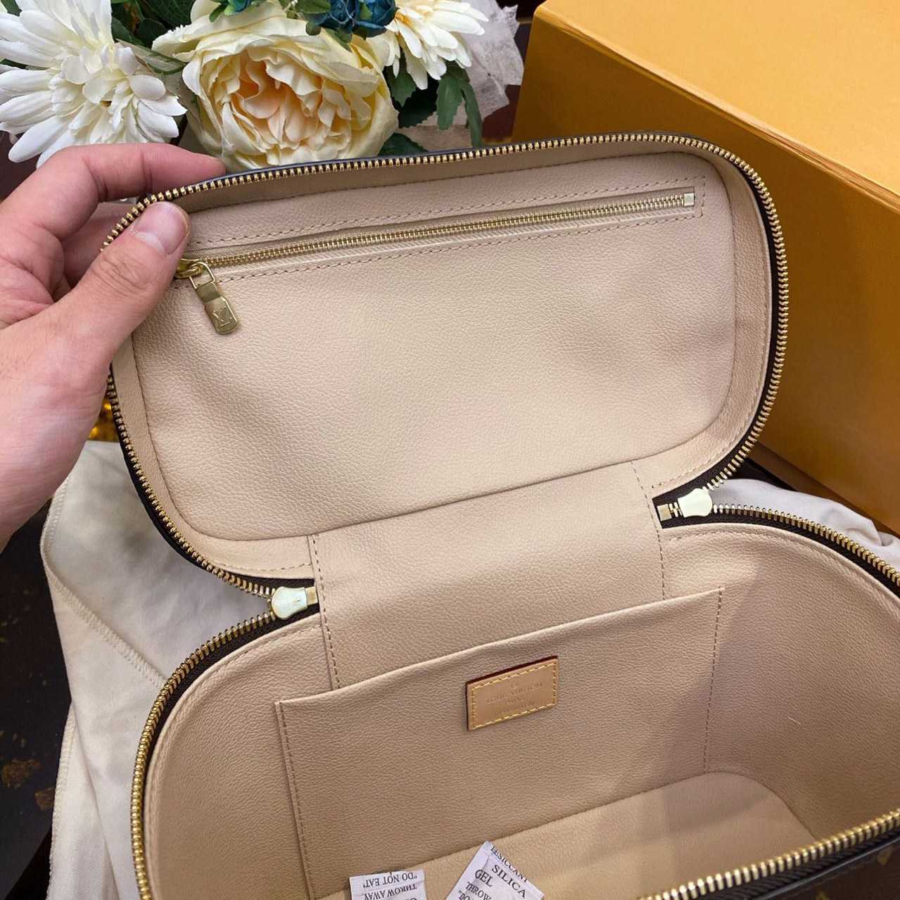 Louis Vuitton Nice BB Toiletry Pouch(24-14-17cm)  M42265 - FashionPlug