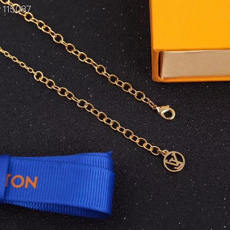 Louis Vuitton Blooming Supple Necklace   M64855 - FashionPlug