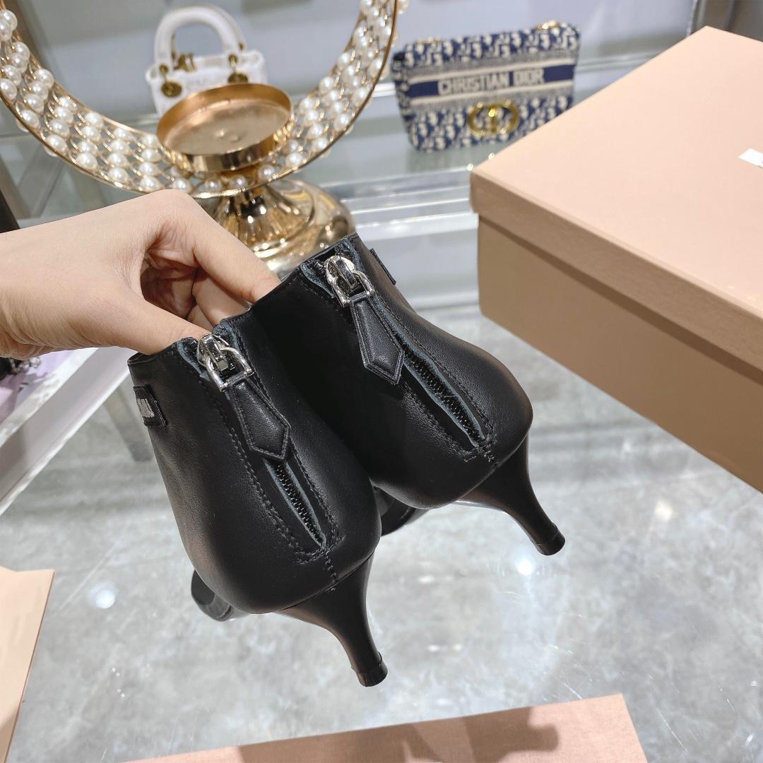 Miu Miu Leather Thong Booties - FashionPlug