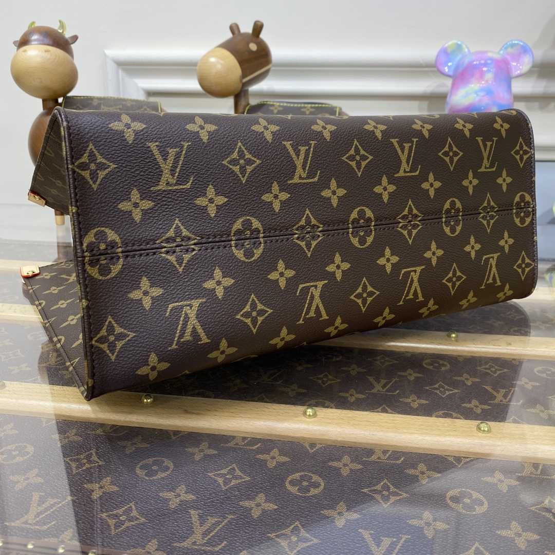 Louis Vuitton LV x YK OnTheGo MM(35 x 27 x 14cm)  M46429 - FashionPlug
