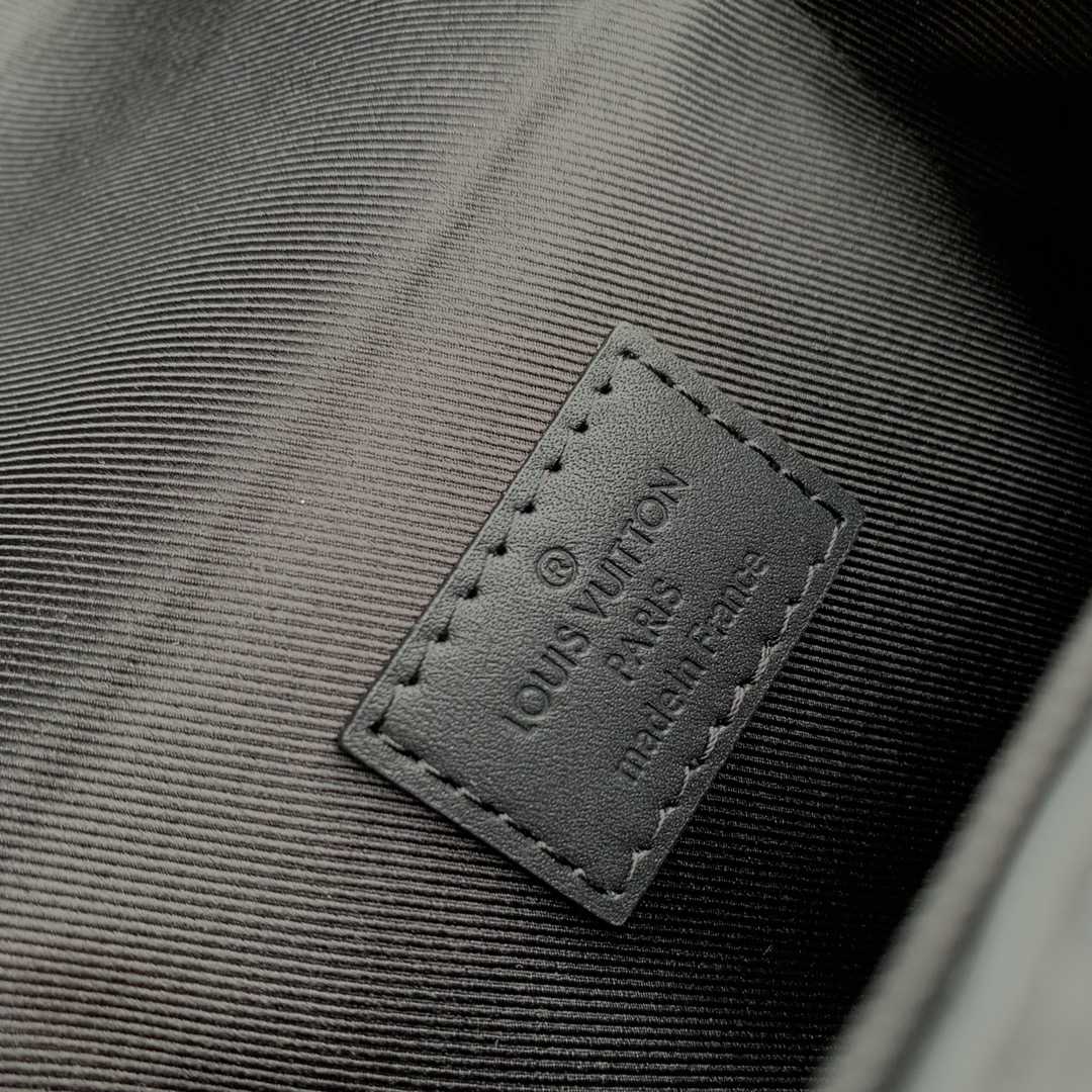 Louis VuittonVertical Trunk Wearable Wallet (10.7x17.5x6.8cm) M82070 - FashionPlug